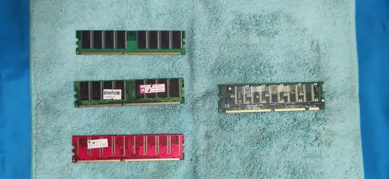 Оперативная память VRAM и DDR1: 1Гб/512/256/128мб