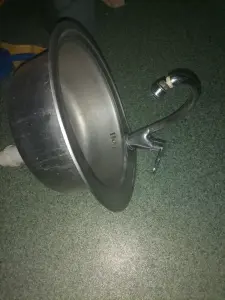 Раковина и смеситель