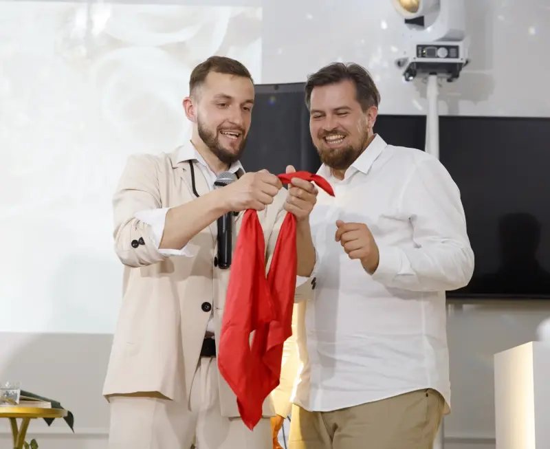 Ведущий Алексей Жилич