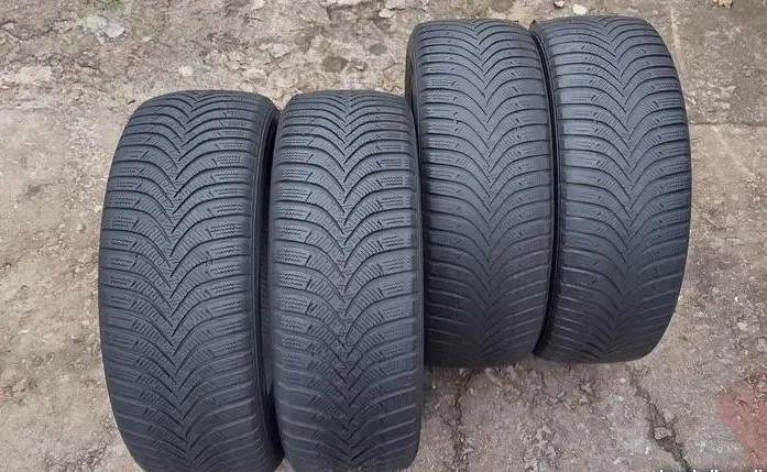 Зимняя резина HANKOOK 205/55 R16 (4 шт.)