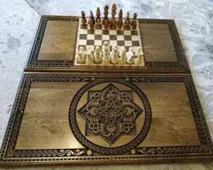 Подарочный набор Hарды + шахматы ручной работы