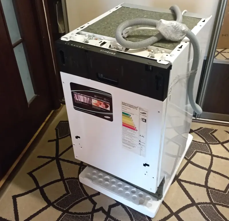 Встраиваемая посудомоечная машина Samsung DM-M39AHC