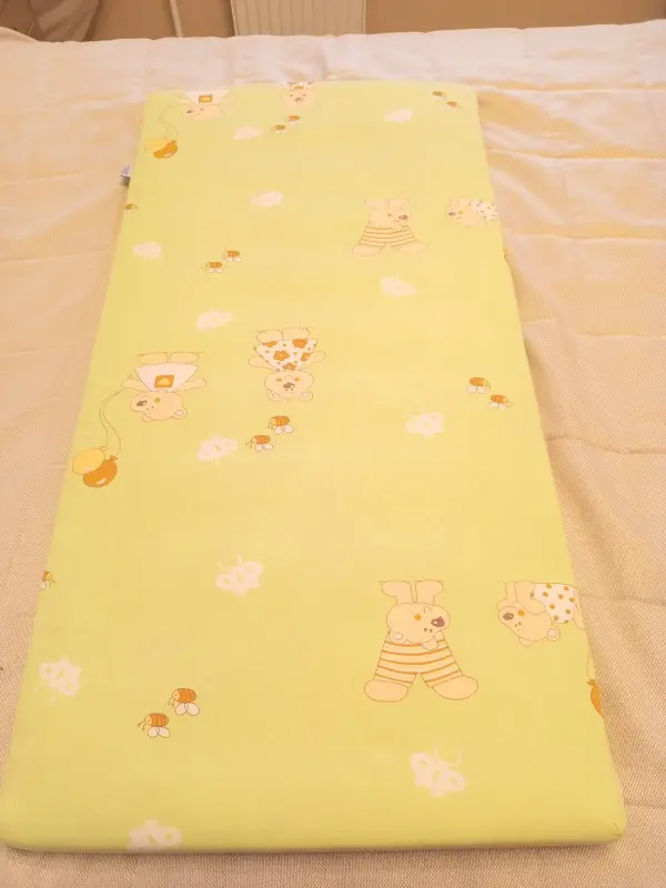 Кроватка для новорожденного