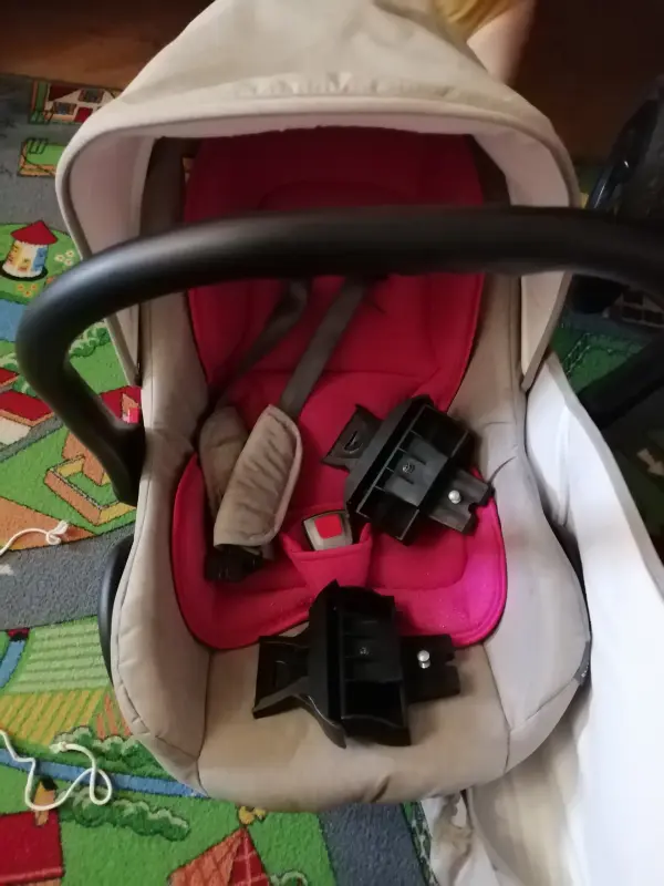 Коляска Tutis Tapu-Tapu 3 в 1. для девочки