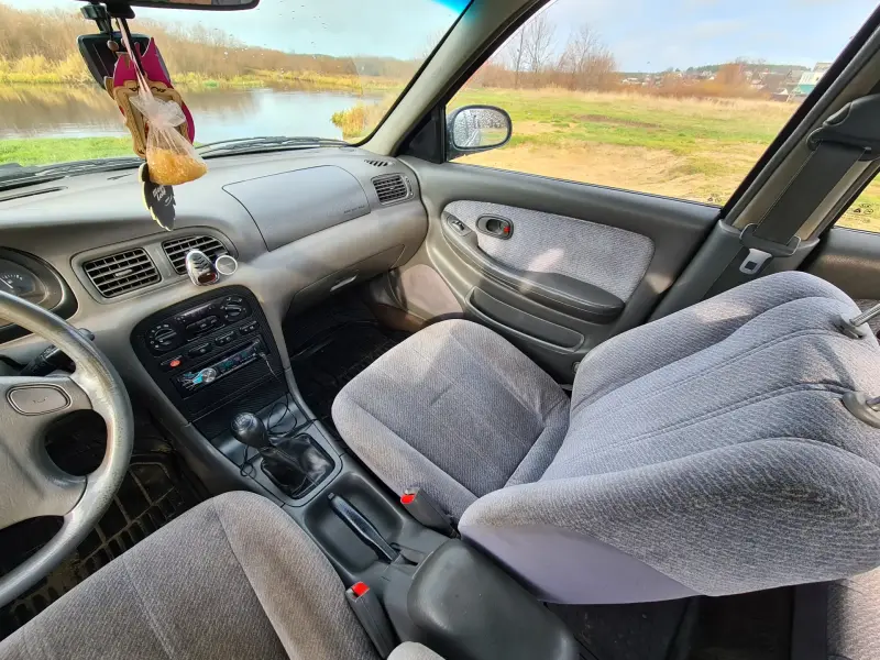 Сиденье переднее правое Kia Clarus