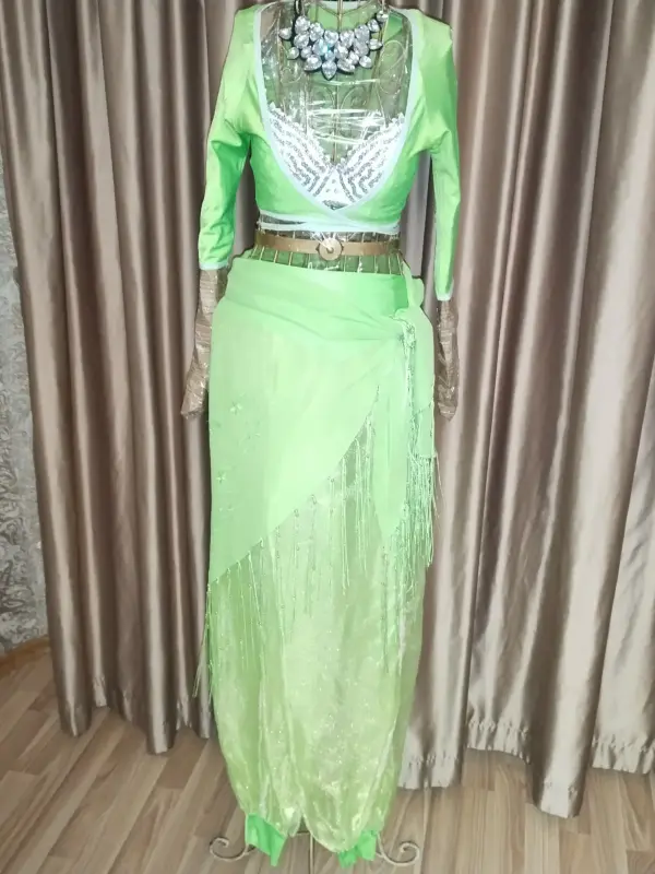 Костюмы  " Восточные " танцевальные р-р 42-46