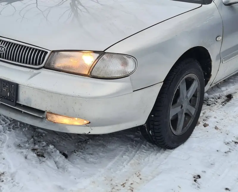 Крыло переднее левое Kia Clarus