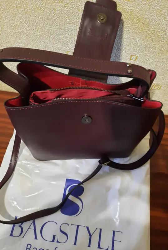 Сумка кажанная