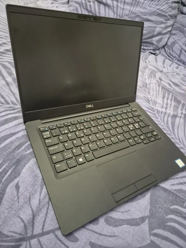 Dell Latitude 7390