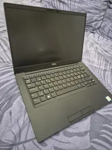 Dell Latitude 7390
