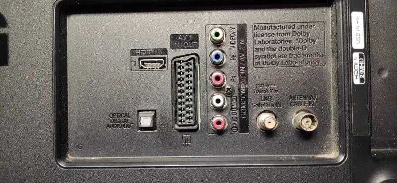 Телевизор LG 32LB552U неисправен