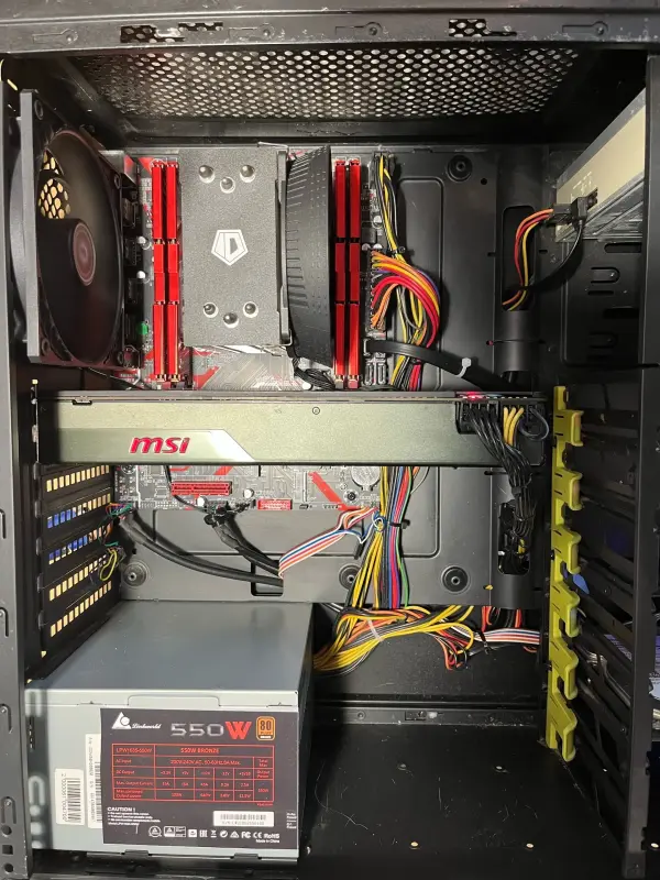 ПК ИГРОВОЙ 14 ядерный /RAM 32GB/1Tb/SSD/Vega56 8Gb