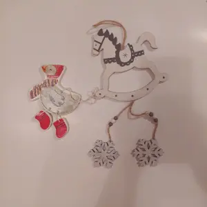 Игрушки новогодние