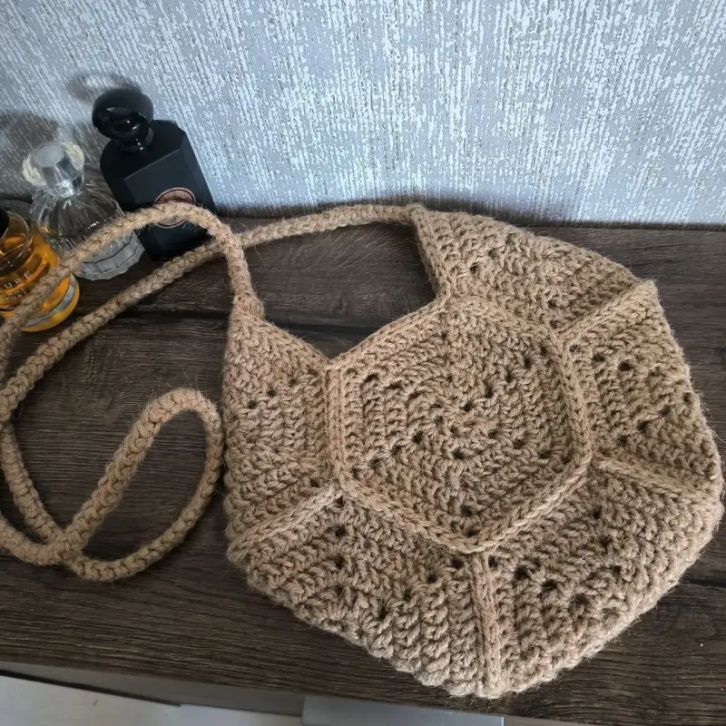 Сумка вязаная из джута