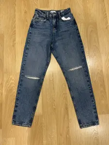 Джинсы Defacto