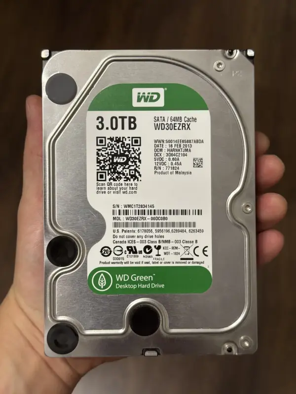 Жесткий диск WD30EZRX 3,0TB