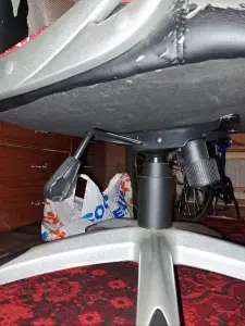 Компьютерное кресло с высокой спинкой!