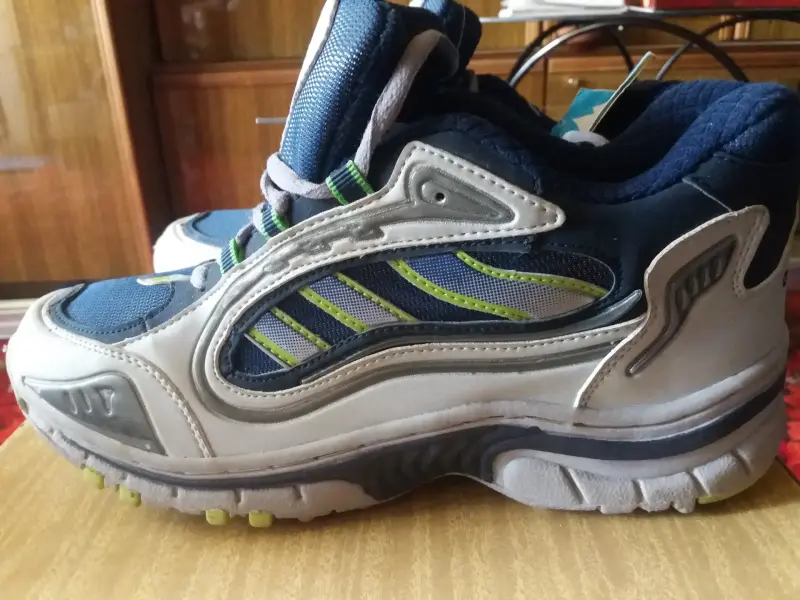 Кроссовки мужские