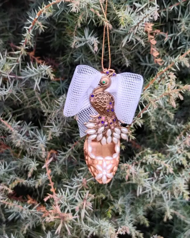 Новогодние игрушки