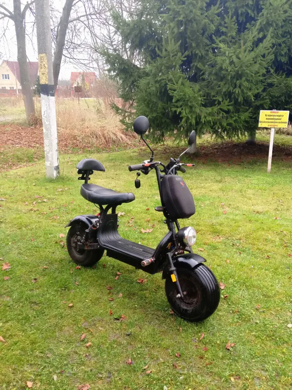 электроскутер