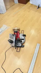 Комбинированная торцовочная пила