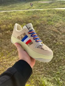 Женская обув