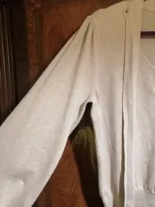 Красивая новая блуза из вискозы