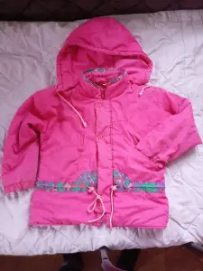 Куртка на 7-9 лет