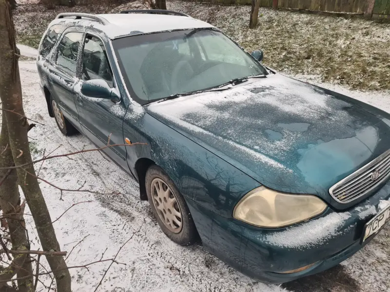 Крыло переднее правое Kia Clarus