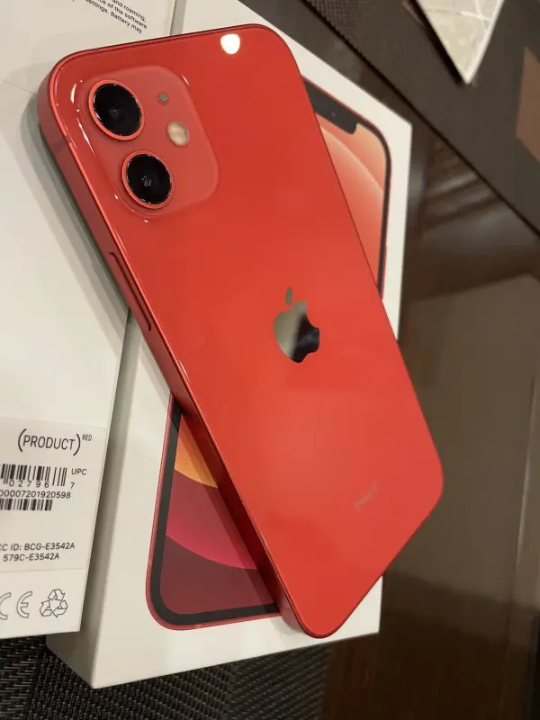 iPhone айфон 12 идеальное состояние