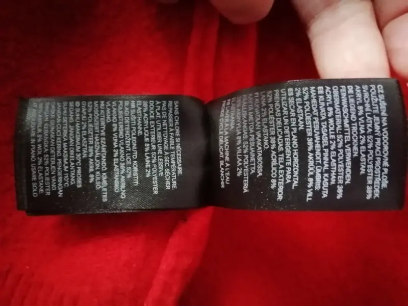 Оригинальный шерстяной джемпер