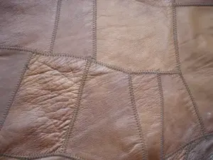 Куски натуральной кожи и меха