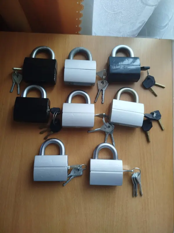 Продам замок навесной (автомат), замки навесные