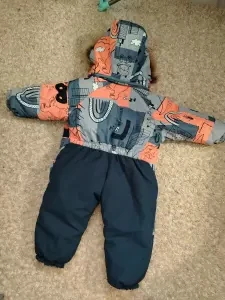 Зимний комбинезон для мальчика