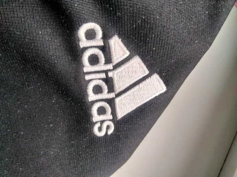 Adidas оригинал,мастерка олимпийка.