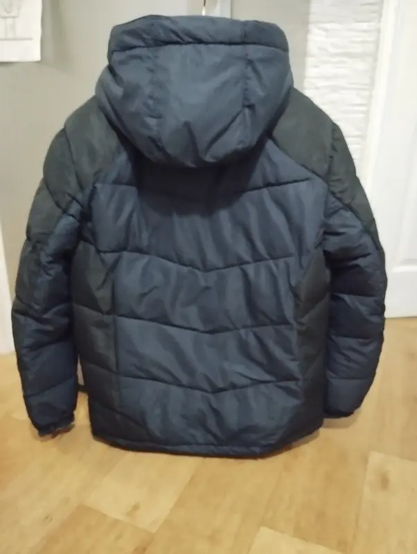 Куртка мужская или подростку