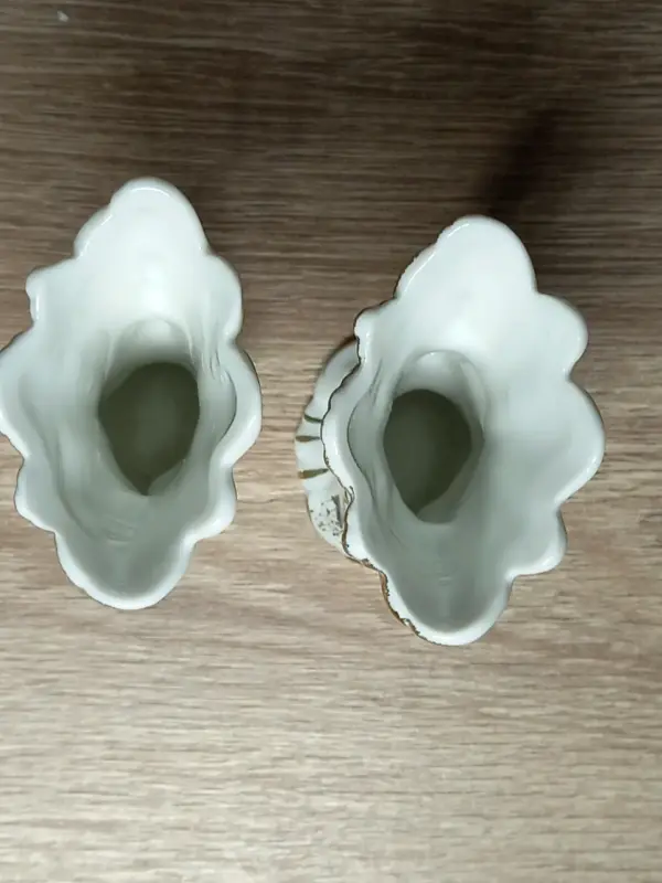 Миниатюрная вазочка