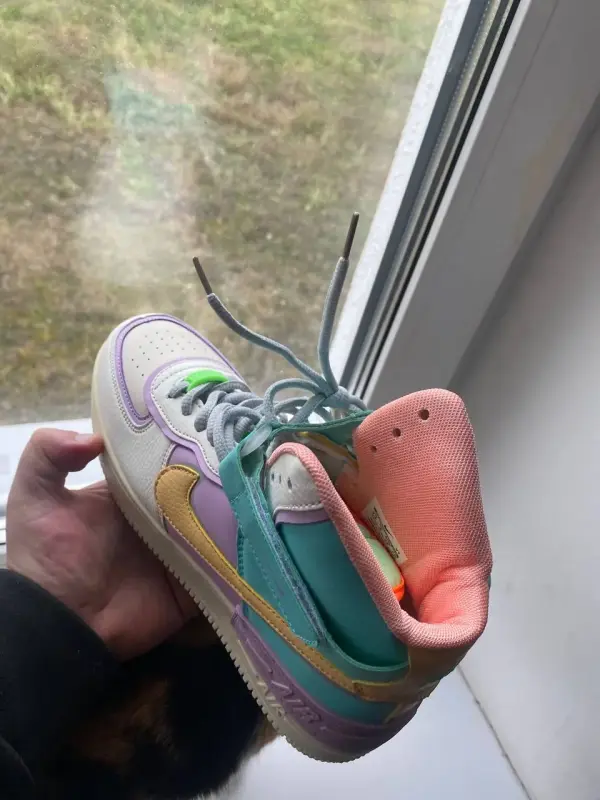 Женская обувь