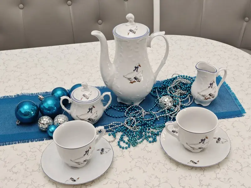 Фарфоровый чайник Rococo отдельно / в наборе