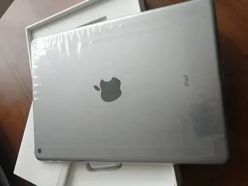 Планшет Apple iPad, новый