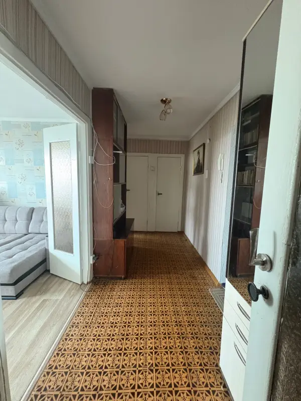 Продается 2 к.к. 50,2м2, от СОБСТВЕННИКА с панорамным видом, СВОБОДНАЯ ПРОДАЖА М-н. Восток