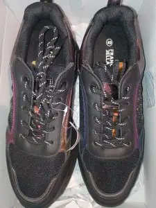 Модные кроссовки