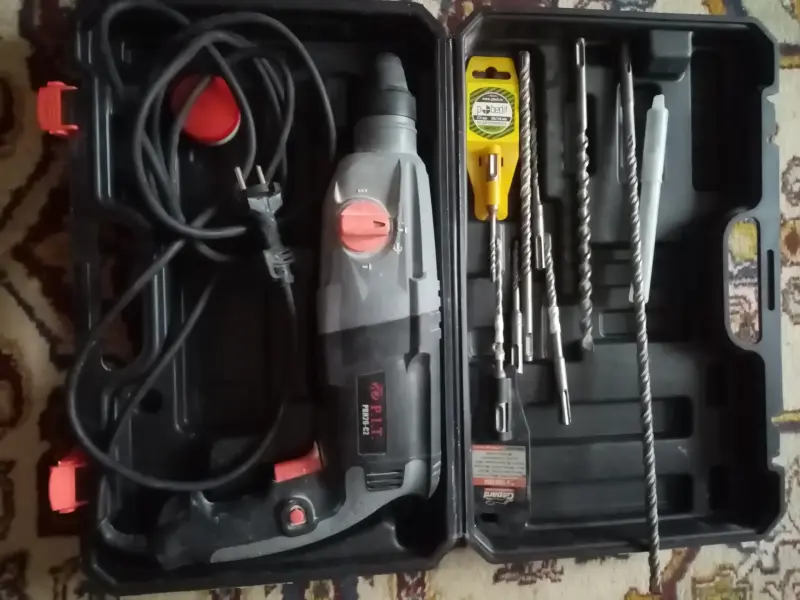 Перфоратор