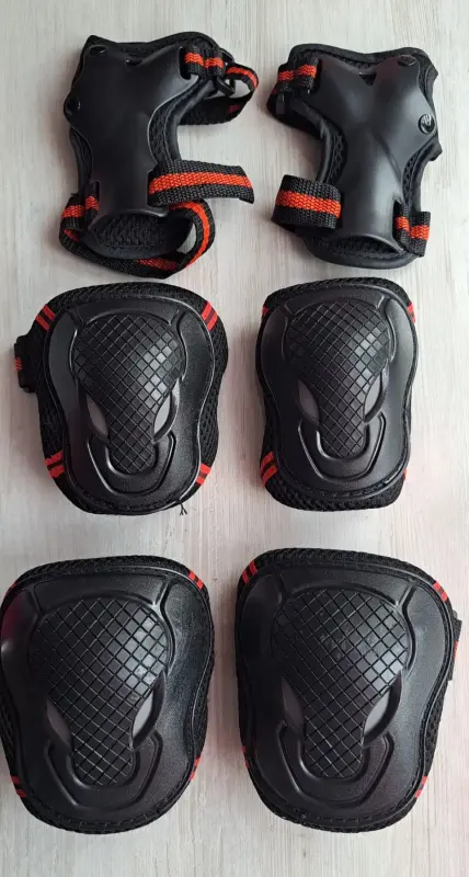Защита детская для роликов, велосипеда