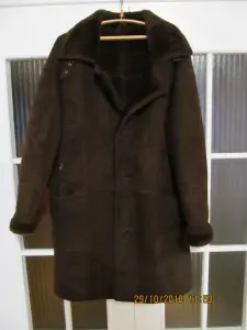Дубленка мужская натуральная, цвет темно-коричневый, размер 54-56, рост 182
