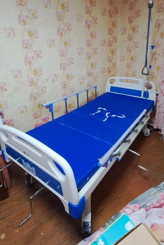 Кровать медицинская