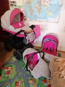 Коляска Tutis Tapu-Tapu 3 в 1. для девочки