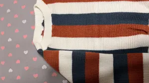 Кофта женская укороченная