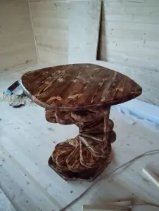 Столик для терассы