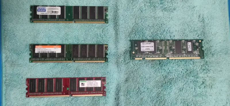 Оперативная память VRAM и DDR1: 1Гб/512/256/128мб